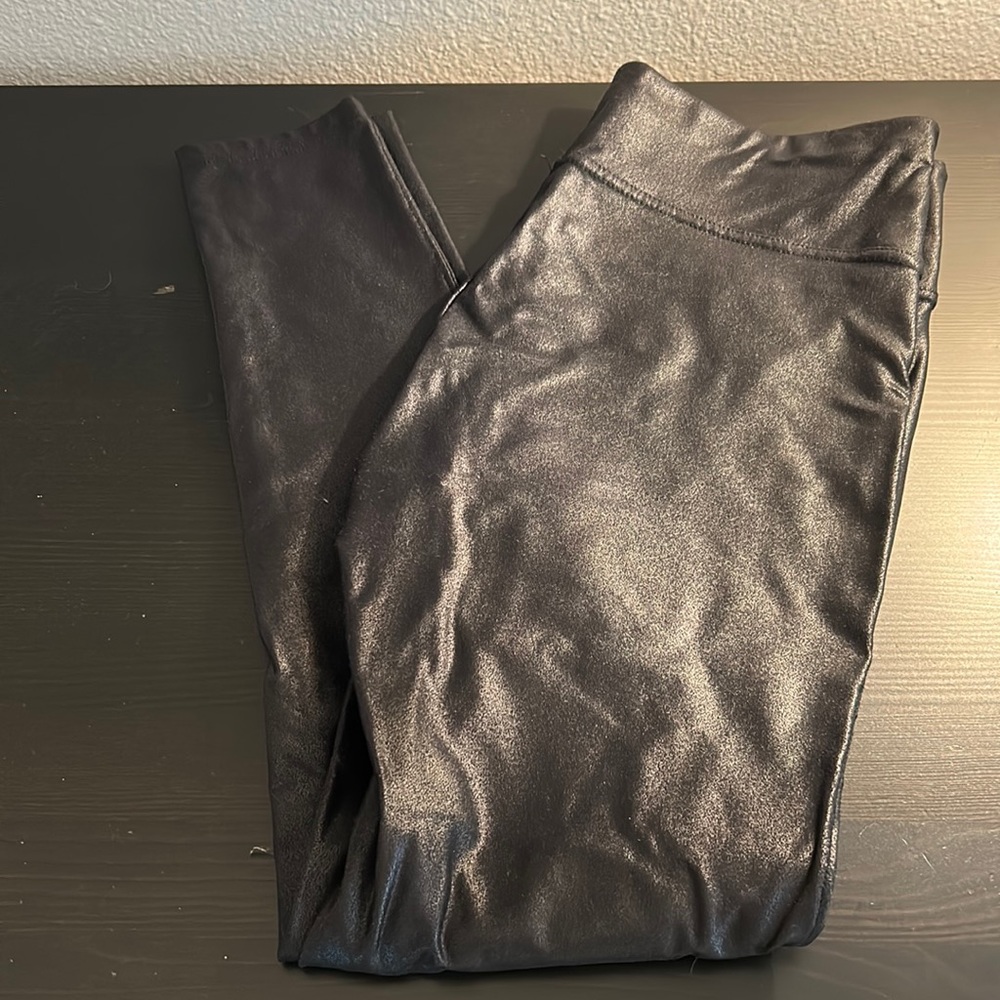 Faux leather leggings